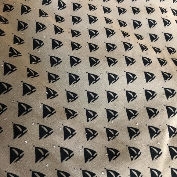 ❌ Flowy Tan Dress w/ Sail Boats Print - Picture 8 of 8